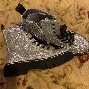 Union Bay glitter boots size 7